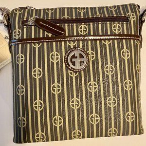 Giani Bernini cross-body purse